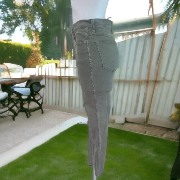 Madewell High-Rise Skinny Jeans Raw Hem Olive Moss Green Women's Size 27 - Picture 4 of 13